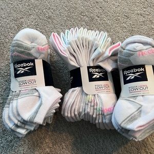 New packs of Rebook ladies socks
